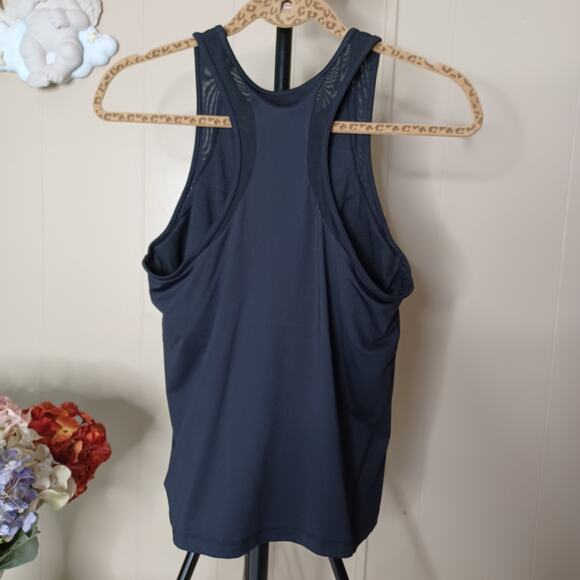 GapFit Mesh Splice Racerback Black Tank Top | Size M - Picture 3 of 8